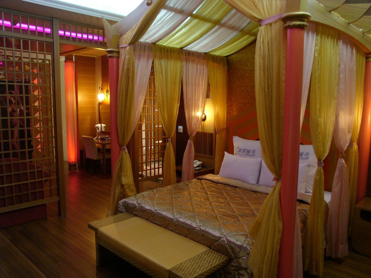 Sexy City Motel ไถหนาน ภายนอก รูปภาพ